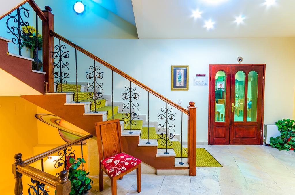 Hotel Cosmos Asenovgrad Dış mekan fotoğraf