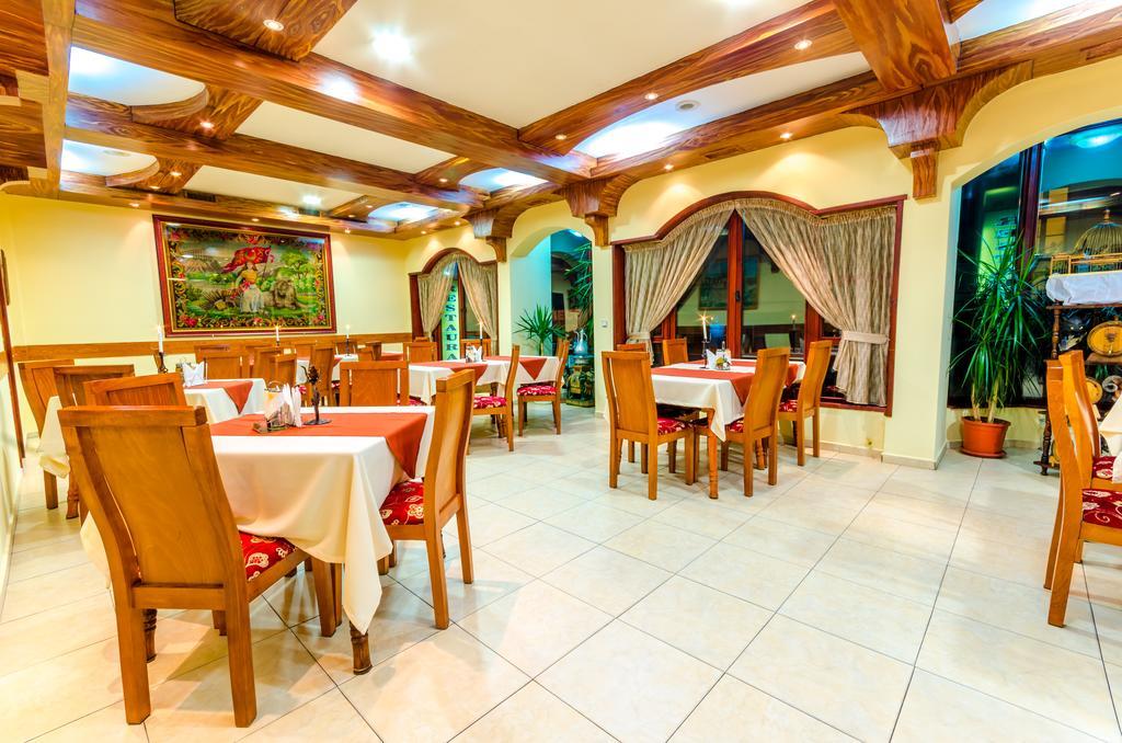 Hotel Cosmos Asenovgrad Dış mekan fotoğraf